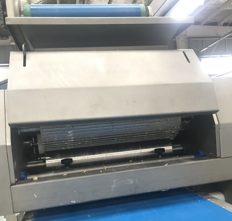 200-300 machine automatique de presse de la pâte de capacité de kilogramme, machine de Sheeter de rouleau de la pâte