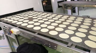 Chine Fabricant de pain plat automatique de l&#039;acier inoxydable 304 avec le four tunnel usine